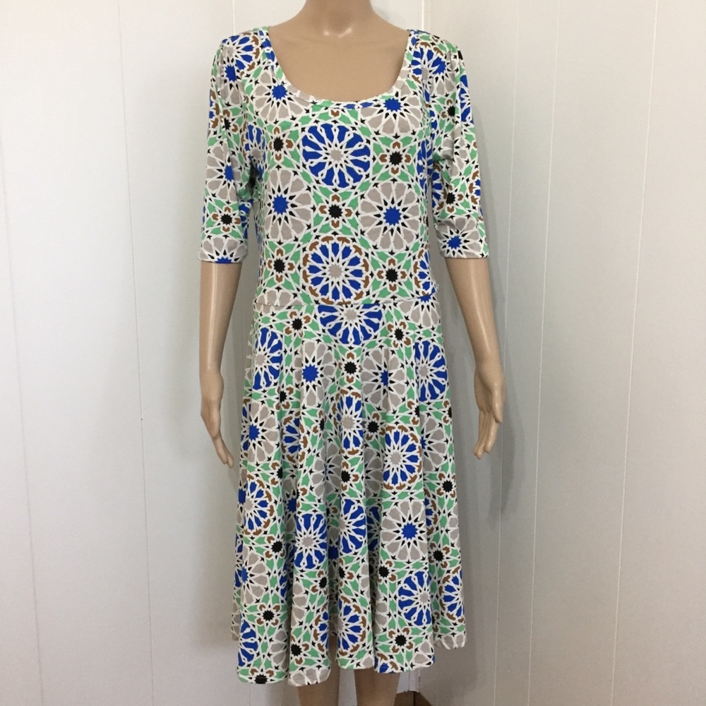 Lularoe Large Amelia Dress